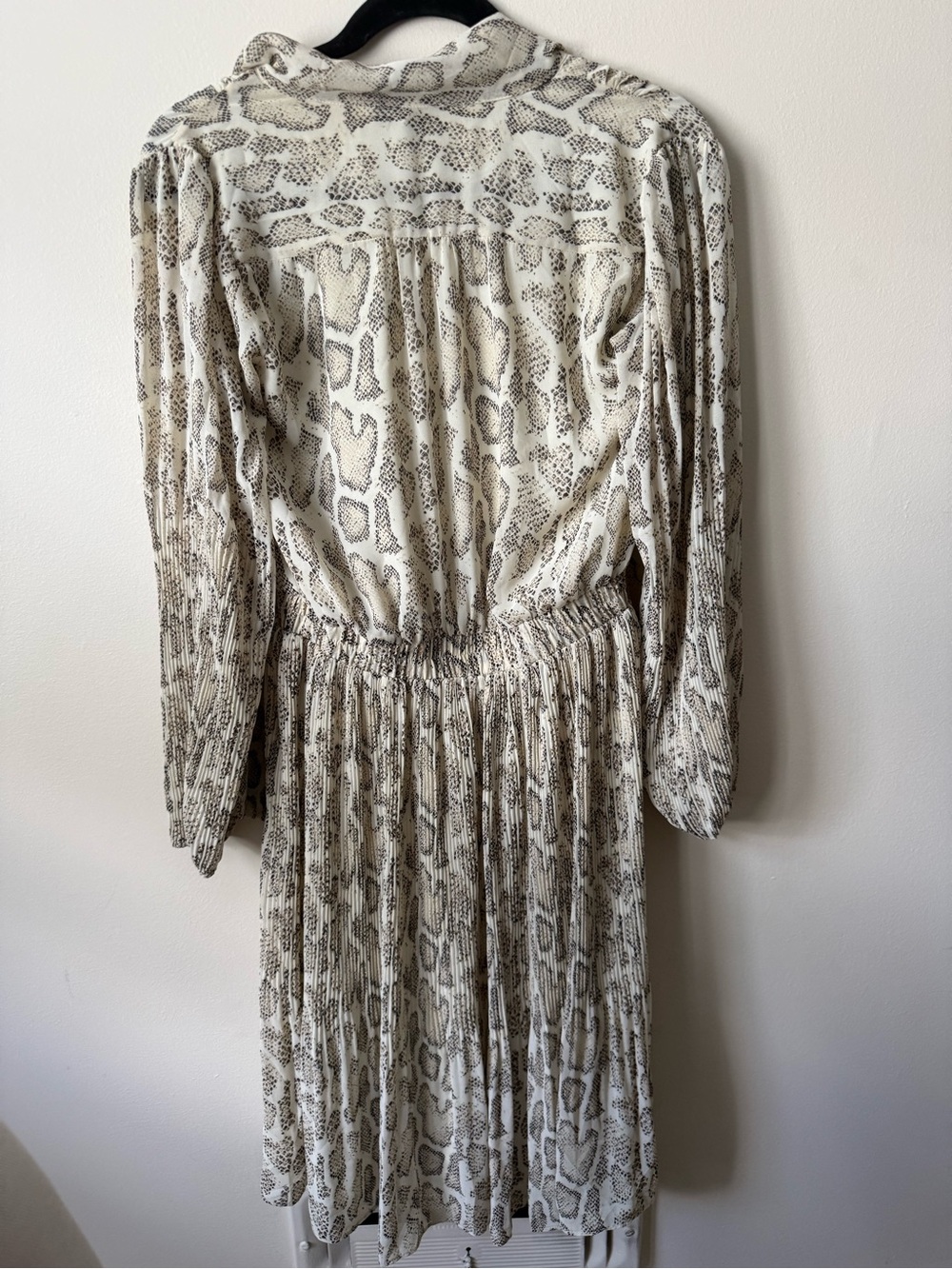 NWT Current Air Anthropologie Olivia Snake Print Pleated Midi Dress XS - Picture 4 of 9